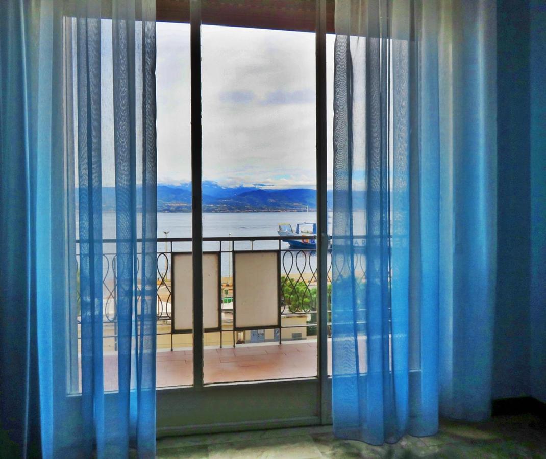 La Feluca Rooms & Breakfast Messina Exterior photo
